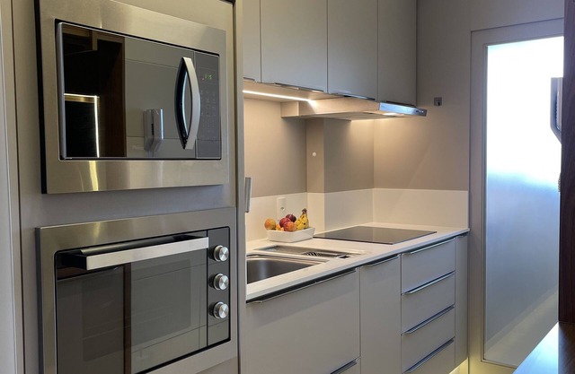 Luxuoso Apartamento. Finamente Mobiliado e Equipado