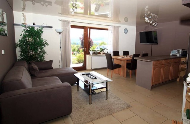 Luxuriöse Ferienwohnung mit Wasserbett, Whirlpool und Fußbodenheizung