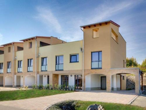 Luxuriöse Ferienwohnung am Störmthaler See