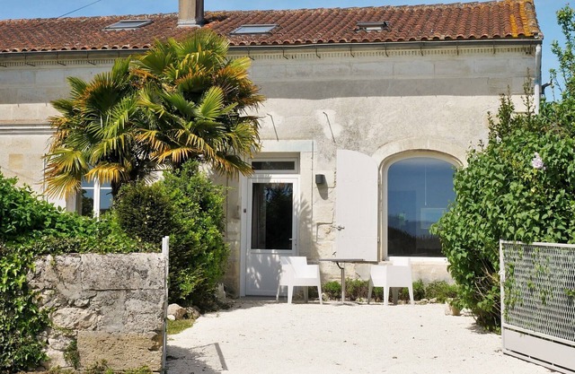 Luxurious house, between the Atlantic beaches and the Gironde
