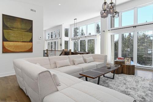 Luxurious & Tranquil Nature Getaway ~ Scenic Views