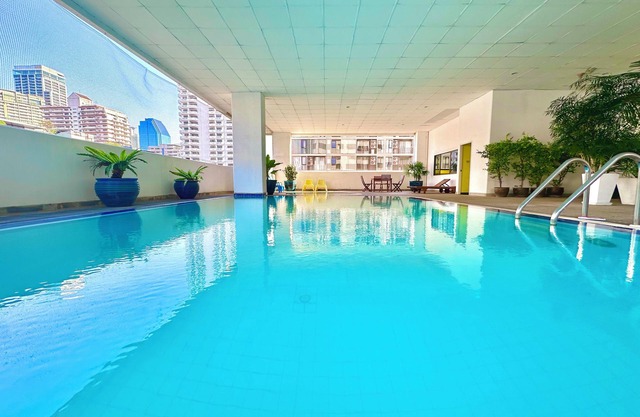 Luxurious 3 Bedrooms - 70sqm2 Terrace in the heart of the city