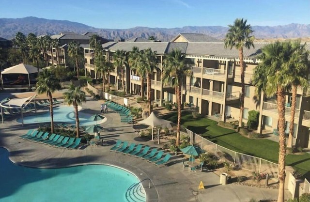Luxurious 1BR Condo for Coachella Week 1