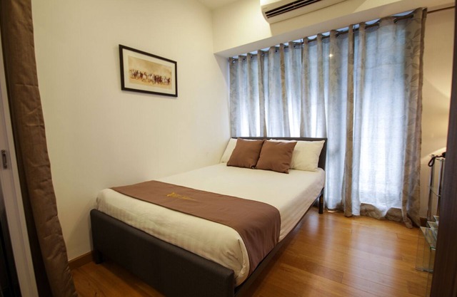 Luxurious 1BR Superior in Central Makati