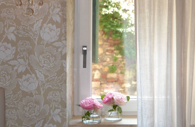 Luxurious 2 bedrooms, 2 bathrooms with beautiful terrace