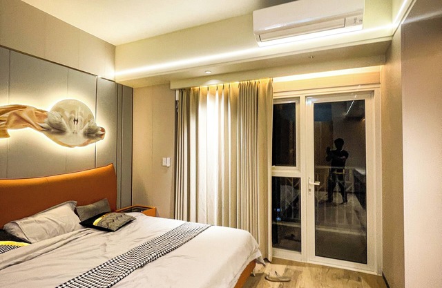 Luxurious 4-bedroom with Sunset & Pool View across Okada Manila Bay near Airport
