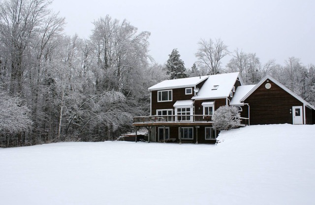 Luxurious 4b/3.5bath "Mountainview" House on 10acres, mins to lakes and hiking