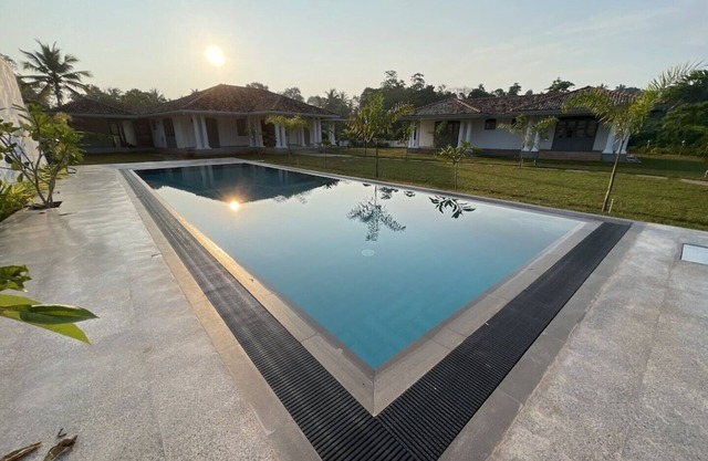 Luxurious 5 bedroom villa in a peaceful location in Hikkaduwa Sri Lanka