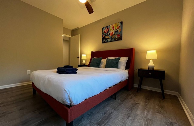 Luxurious 5BDR Home: Playset, Games & Pool Table