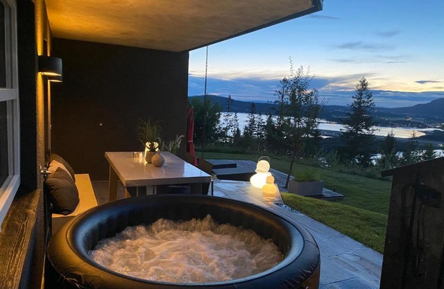 Luxurious apartment unique view Trondheim airport