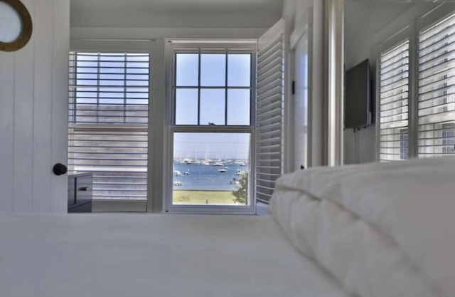 LUXURIOUS Breathtaking Harbor Views!