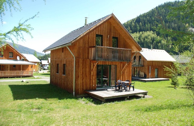 Luxurious Chalet with Valley Views