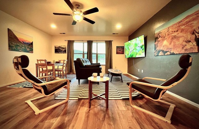 Luxurious Comfort w/Coffee Bar & EV Charger