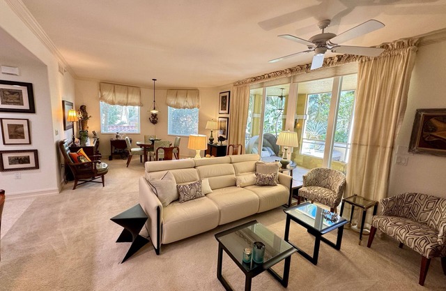 Luxurious Condo at Naples Ritz Tiburon Golf