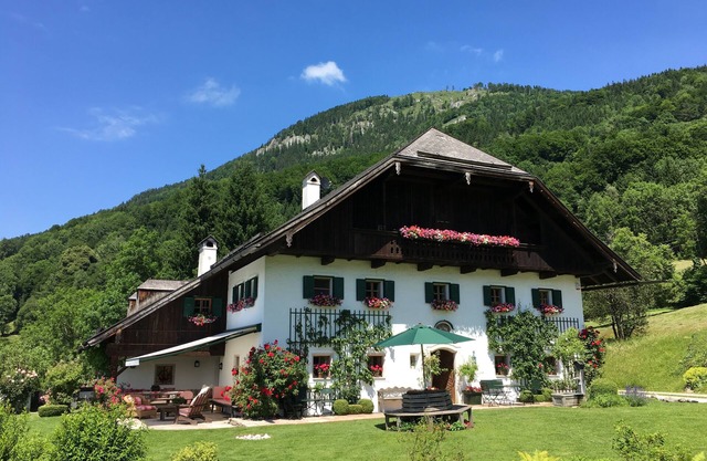Luxurious country house, Sound of Music style above Salzburg
