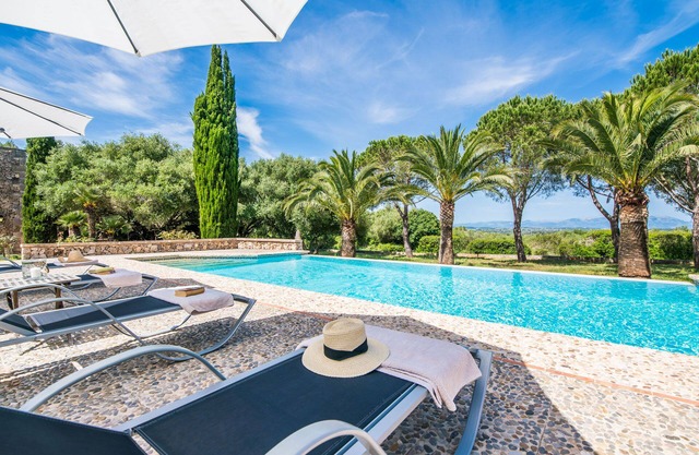 Luxurious Finca, Impressive Views, Infinity Pool. COVID-FREE ZONE