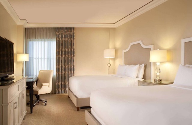 Luxurious Hotel Rooms at Eilan Resort & Spa!