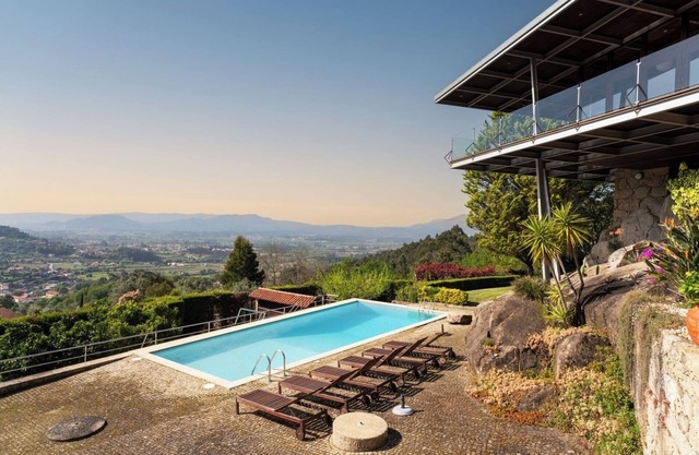 Luxurious House with Private Pool and Amazing views