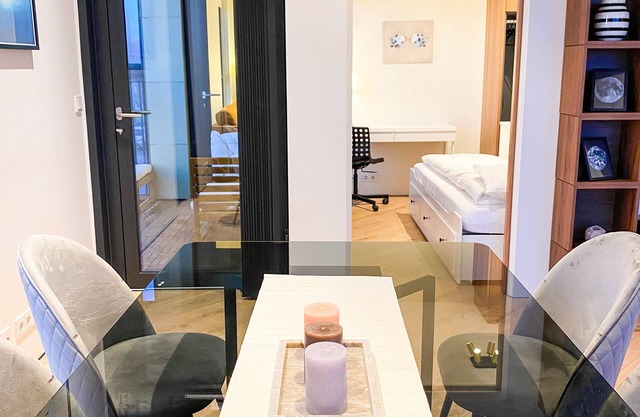 Luxurious modern apartment in Reykjavik with ocean view!