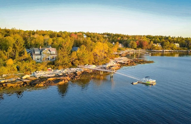 Luxurious Oceanfront Home, Private Island. Now booking for Fall and Winter 2025