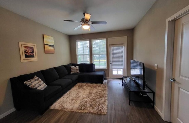 Luxurious one bedroom apartment