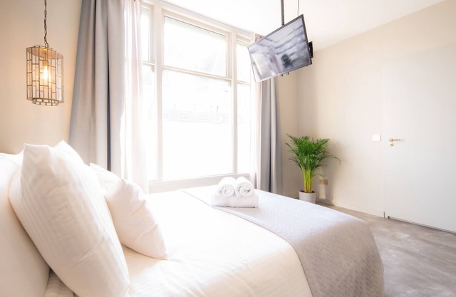 Luxurious Penthouse 7-Minutes Rotterdam CS Room 3