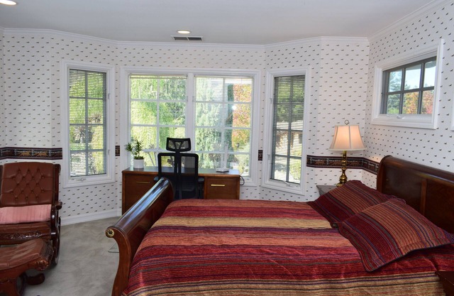 Luxurious Secluded Master Suite in a Saratoga Villa.