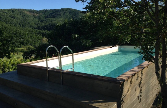 Luxurious, spacious, 90 m2 house in the green hills on the Tuscan Umbrian border