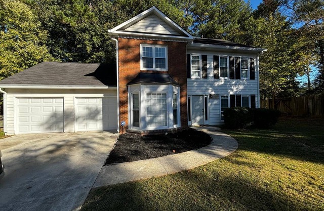 Luxurious, stylish 4-bedroom house in charming Powder Springs.