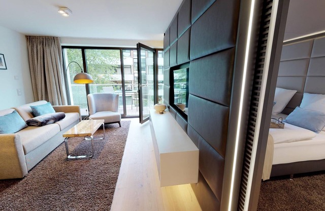 Luxurious vacation apartment 2.13 with sauna and balcony close to the beach