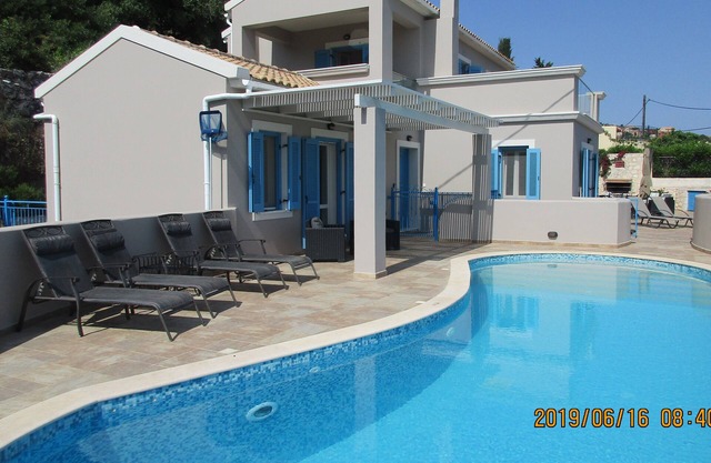 Luxurious Villa With Private Infinity Pool And Uninterrupted Sea Views