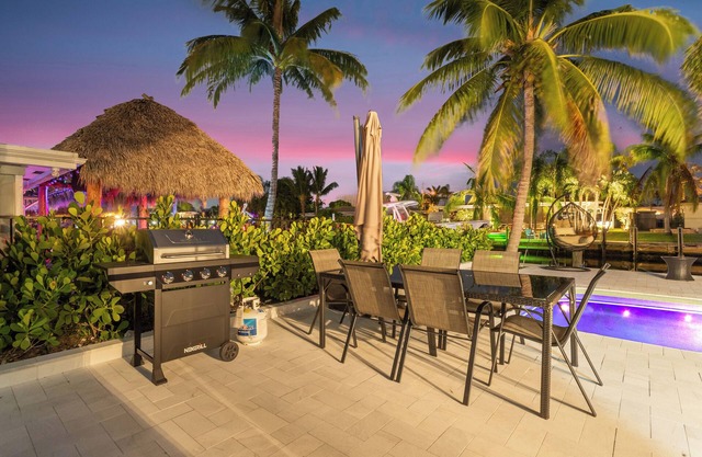 Luxurious Waterfront Ocean Access Heated PoolnWD Wifi 75Ft Dock Bring Your Boat