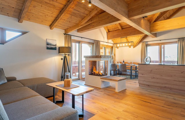 Luxuriously furnished penthouse