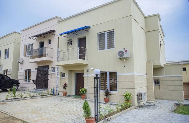 Luxury 1 Beds Apart - 24Hrs Electric/WIFI/Security