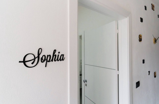 Luxury 12 - Room 'Sophia' with Shared Terrace, Wi-Fi and Air Conditioning