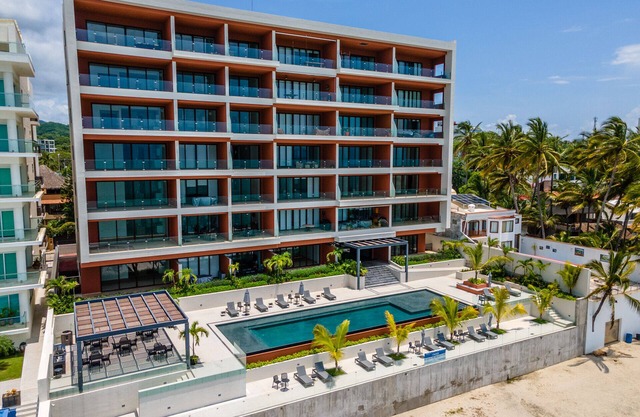 Luxury 2 bed/2 bath Beach Front 4th Floor Condo with Pool -Bucerias