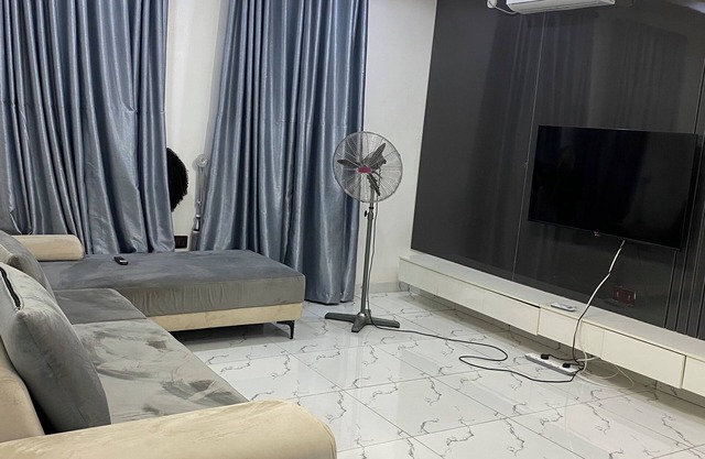 Luxury 2-bedroom Duplex at Carlton Gate Estate