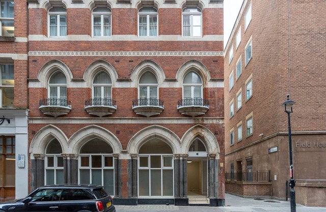 Luxury 2 bedroom flat in Holborn