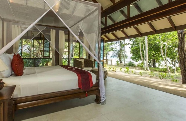 Luxury 2 Bedroom Pool Villa Suite Baan Suay Ngam !!