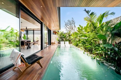 Luxury 2-Bedroom Villa with Private Pool - Uluwatu