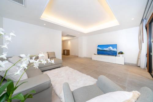 Luxury 2 Bedrooms Villa Bangtao