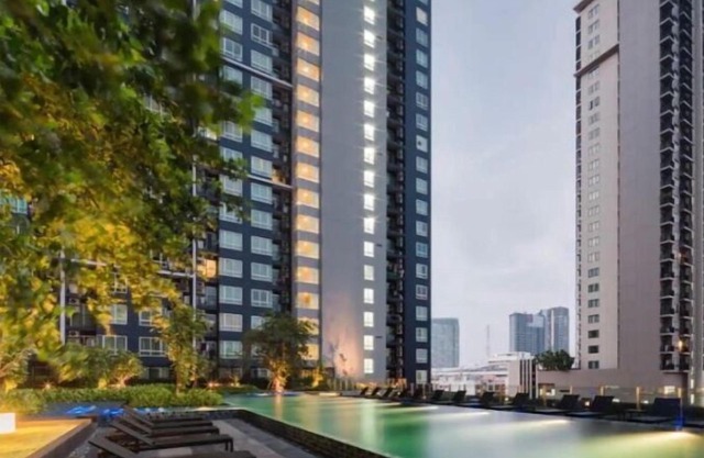 Luxury 2Bed 2bath condo, Wi-Fi, Pool, Gym, BTS!