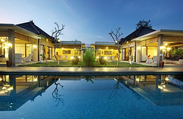 Luxury 2BR Villa, Ubud! - W/Private Swimming Pool! Massage Treatments W/Request!