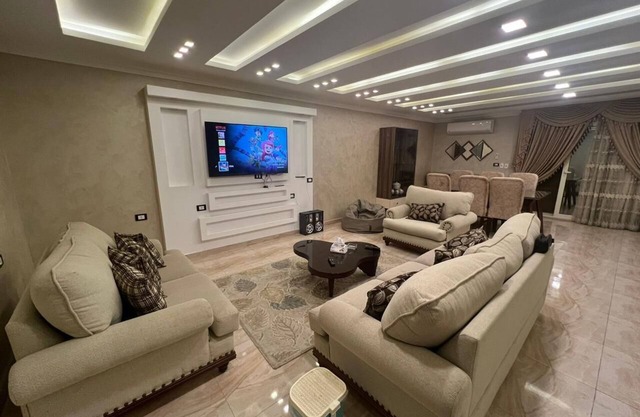 Luxury 3 Bedroom Apartment Downtown Cairo AdDoqqi
