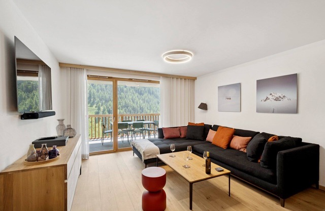 Luxury 3 Bedroom Apartment Rahas B Grimentz - By Mrs Miggins