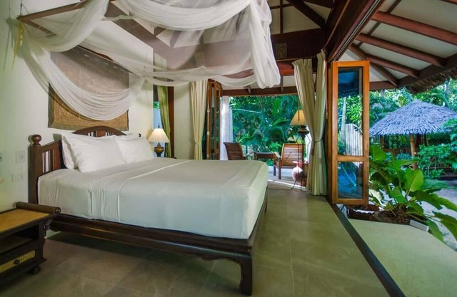 Luxury 3 Bedroom Villa Baan Raj !!