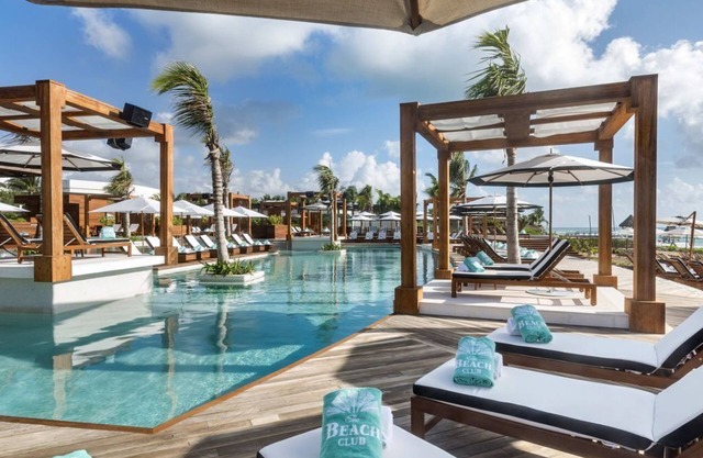 LUXURY 3 BR LOFT Riviera Maya (24 rounds golf)!