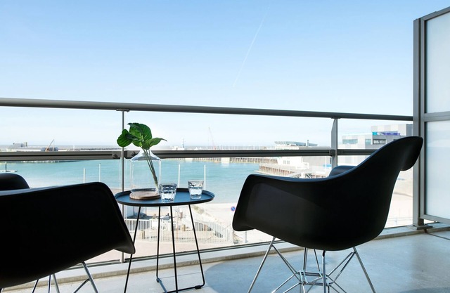 Luxury 3 room apartment in Scheveningen