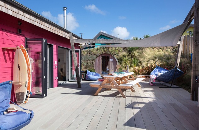 Luxury 4 Bed Beach House