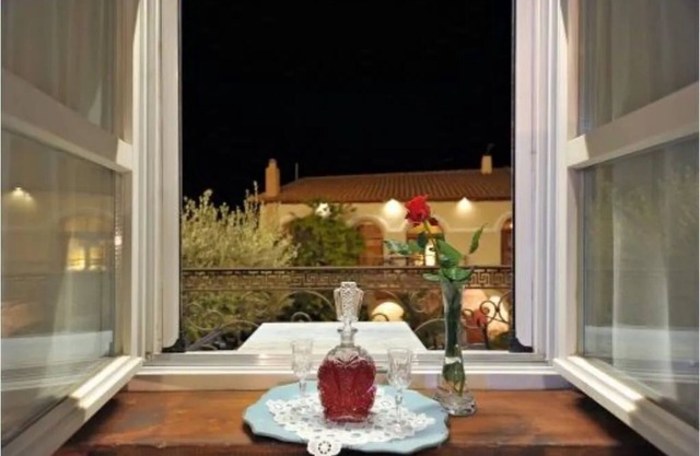 Luxury 4 bedroom Villa with Jacuzzi